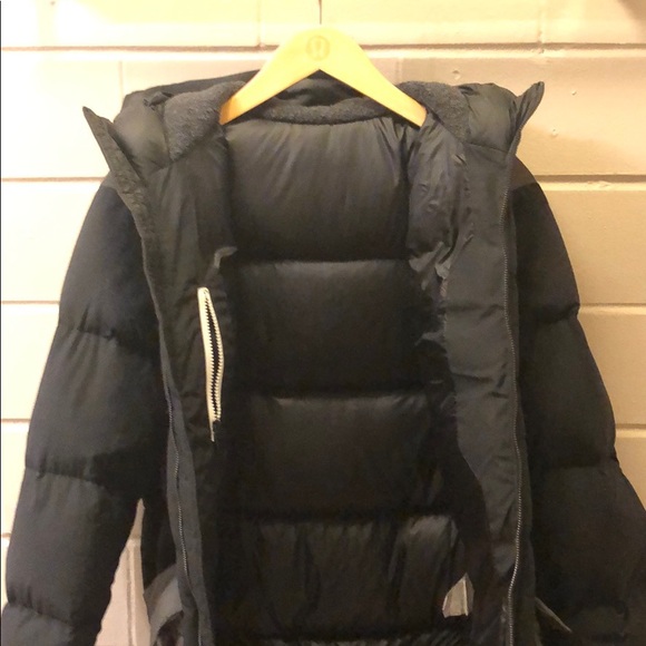 Lululemon McCloud Parka Black Small - Picture 4 of 5
